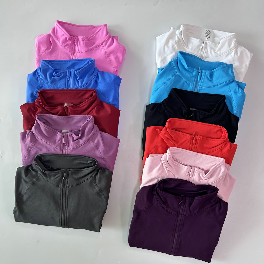 No Logo Yoga Jacket With Half  - огляд і ціна Yoga Fitness Usa
